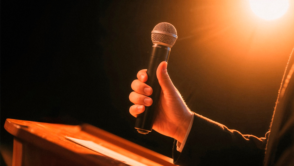 build a public speaking career as a doctor